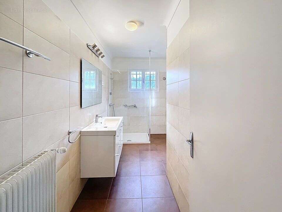 Maison à LA COLLE-SUR-LOUP