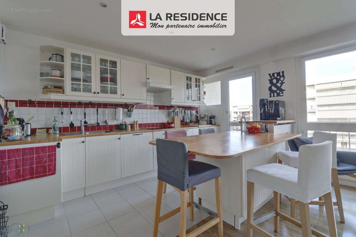 Appartement à VERNEUIL-SUR-SEINE