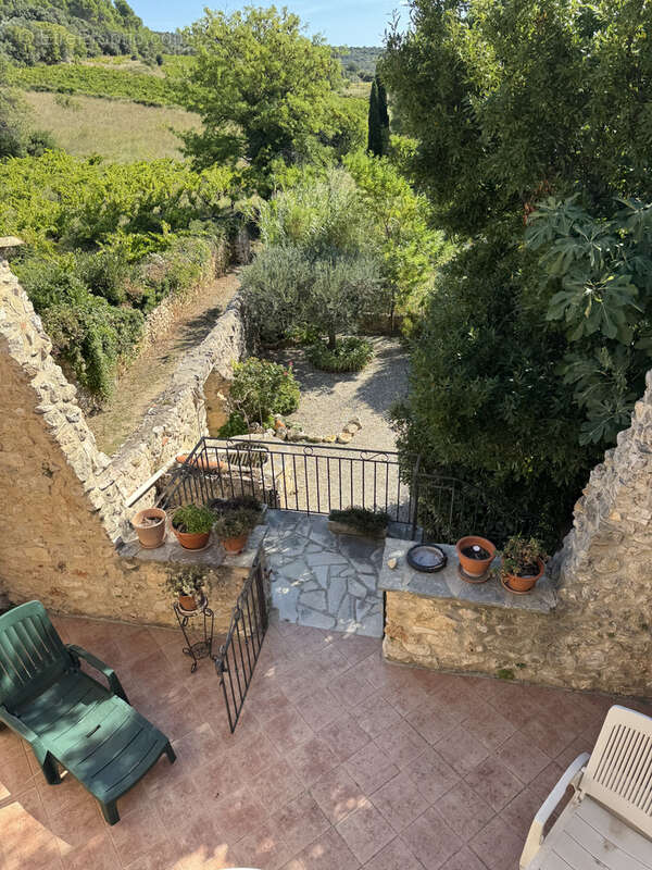 Maison à MONTPEYROUX