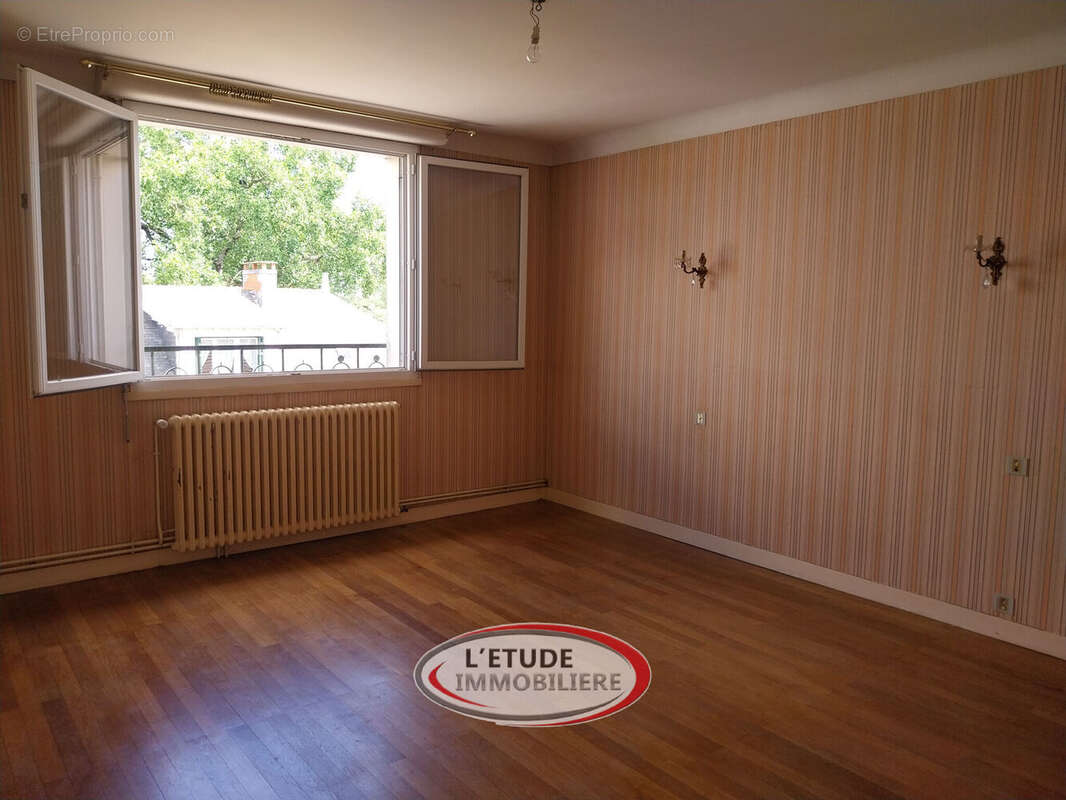Maison 115 m² à Sainte-Pazanne  - photo 7