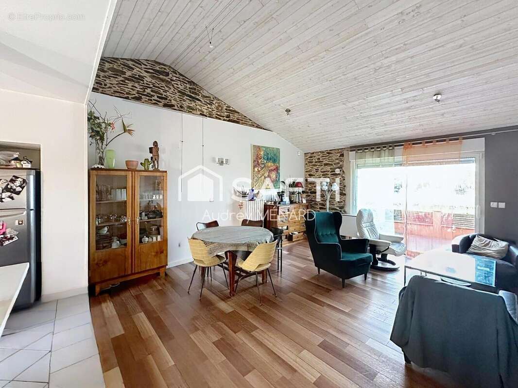 Photo 4 - Maison à SAINT-JULIEN-DE-CONCELLES