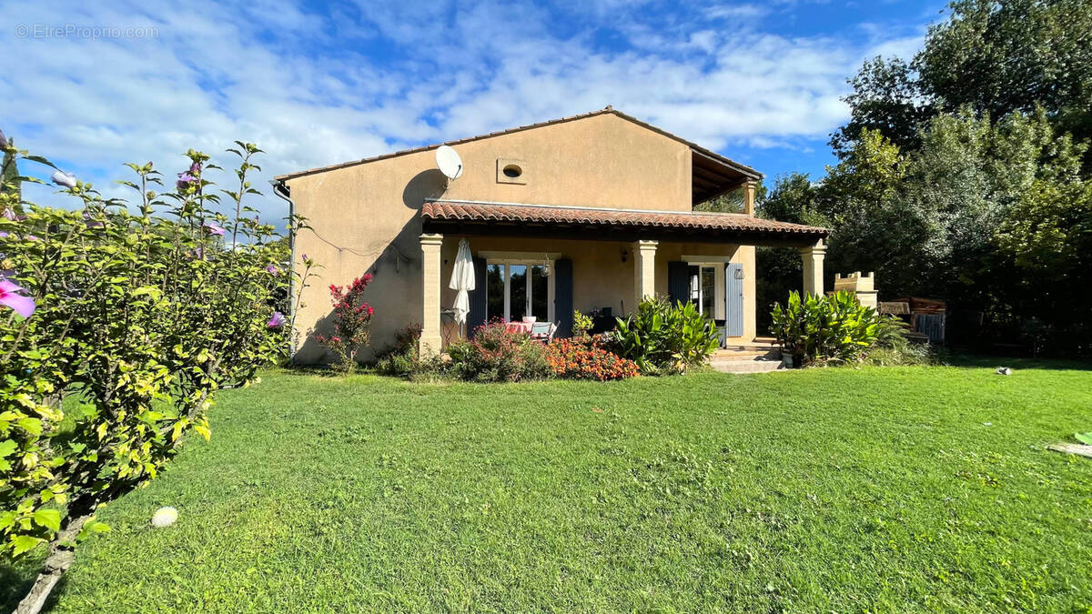 Maison à UZES