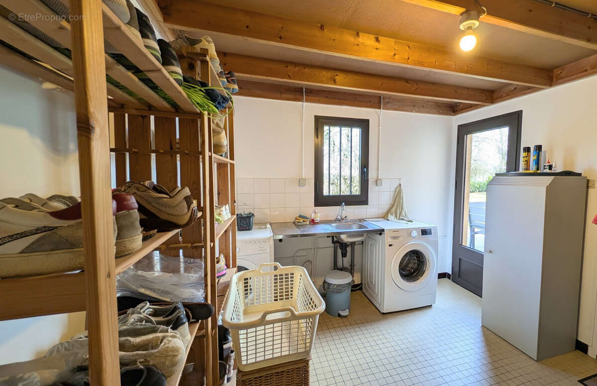 Maison à LES LANDES-GENUSSON