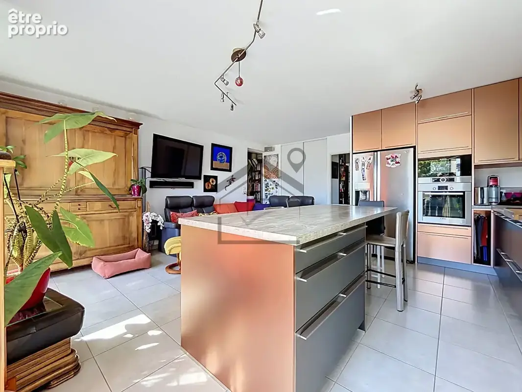 Appartement 3 pièces 65 m² à vendre à Vitrolles (13127) - photo 4