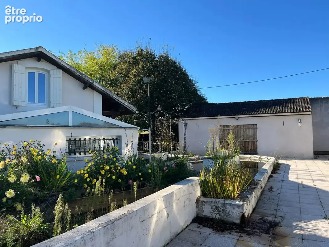 Maison 6 pièces 175 m² à vendre à Escamps (89240) - photo 2