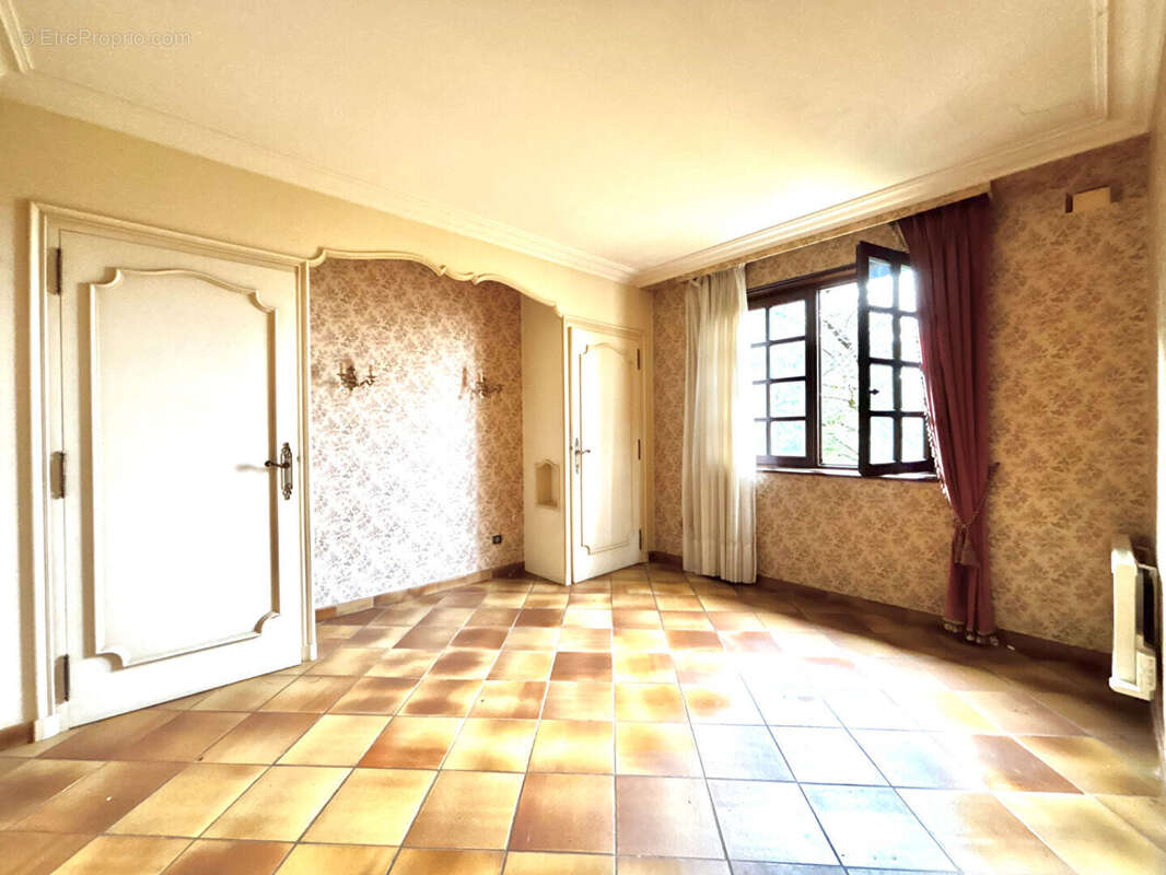 Maison à SAINT-JUST-SAINT-RAMBERT