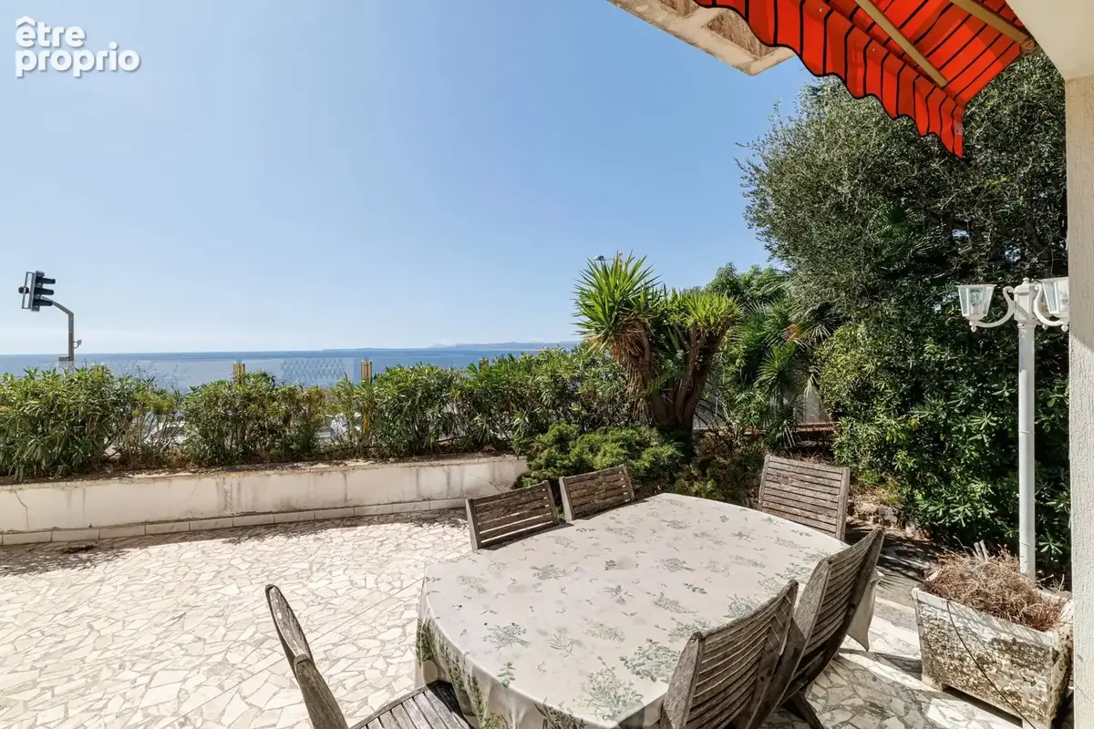 CO-EXCLUSIVITÉ - Mont Boron - 158 m² avec terrasse de 180 m² et vue mer - photo 2