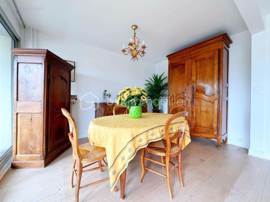 Appartement à MARLY-LE-ROI