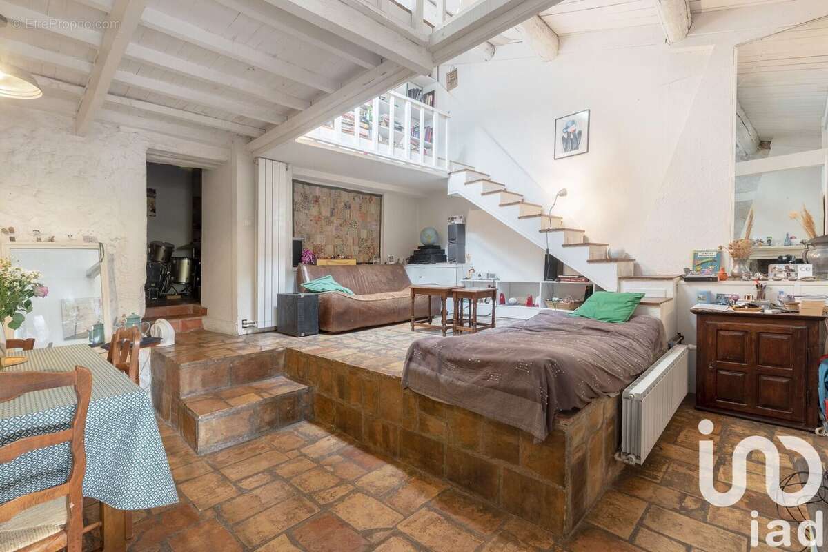 Photo 2 - Maison à COMBAILLAUX