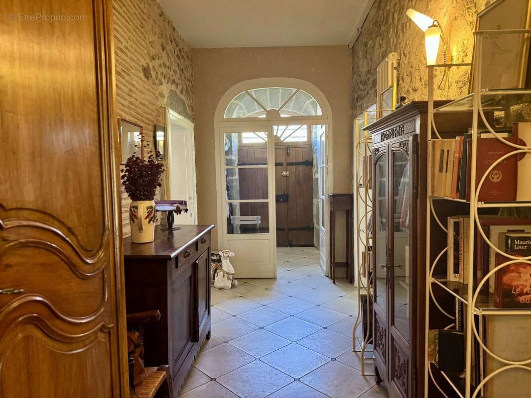 Maison à FARGUES-SUR-OURBISE