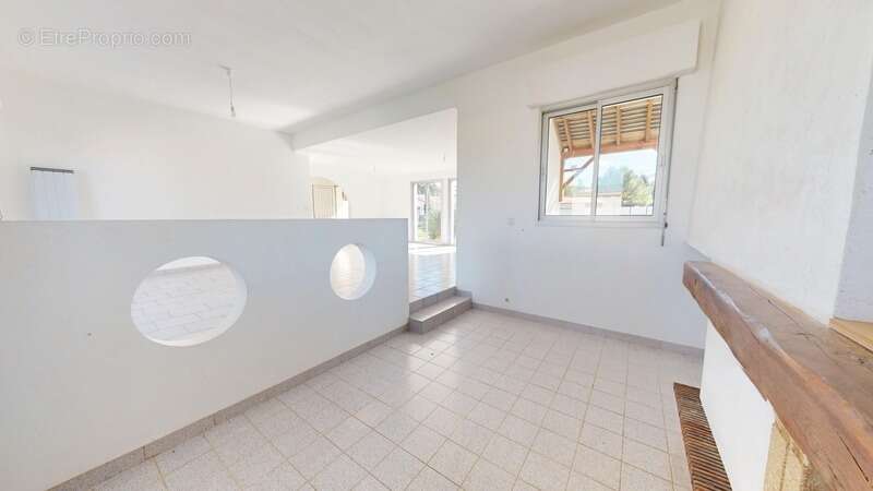 Maison à SAINT-MARS-DU-DESERT