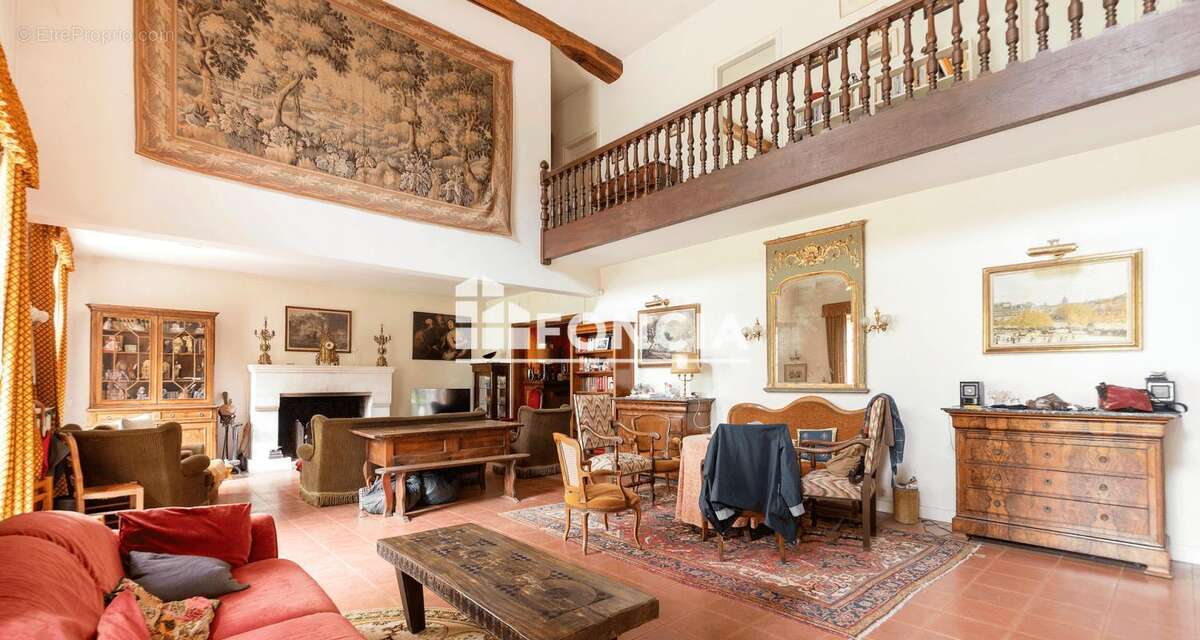 Maison à AVRAINVILLE