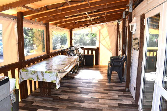 Terrain à SAINT-GEORGES-D&#039;OLERON