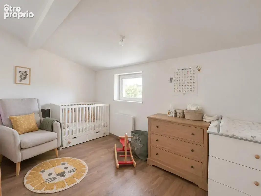 Maison 4 pièces 83 m² à vendre à Saint-Genis-Laval (69230) - photo 7