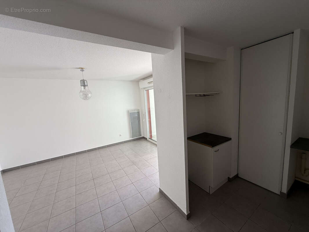 Appartement à LE CRES