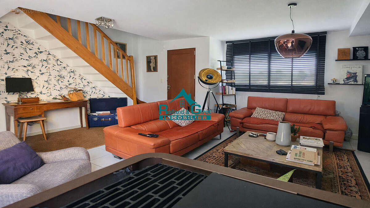 Maison à SENS-DE-BRETAGNE