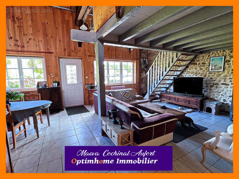 Maison à LE MELE-SUR-SARTHE