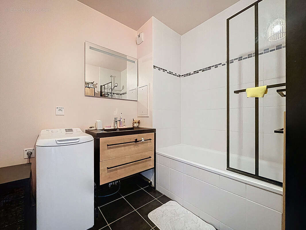 Appartement à LIMEIL-BREVANNES