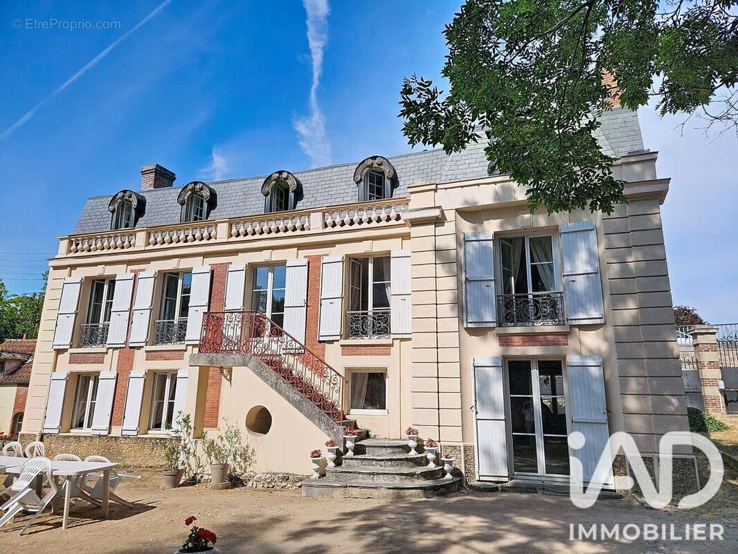 Photo 1 - Maison à MANTES-LA-VILLE