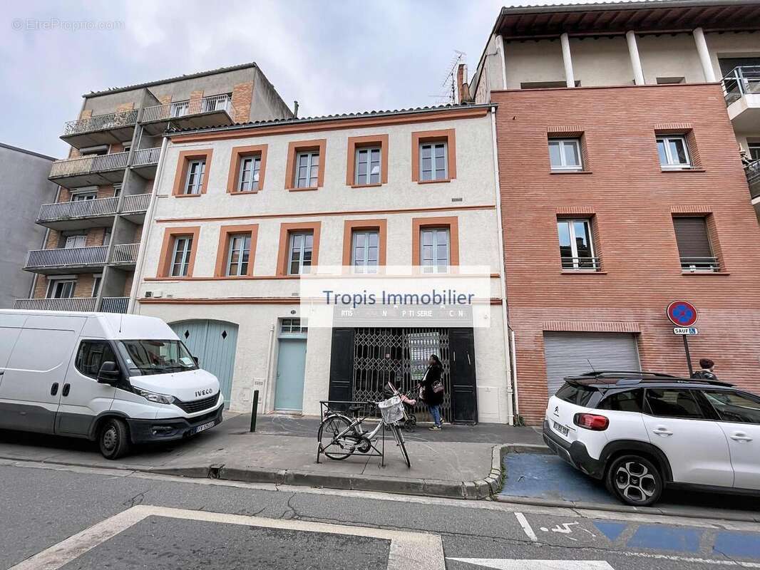   - Appartement à TOULOUSE