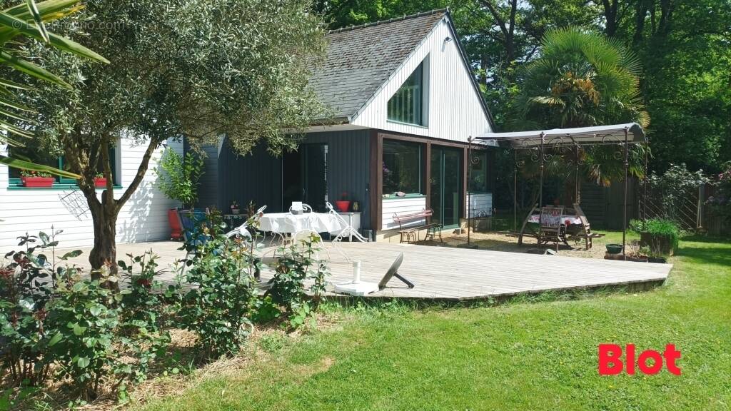 Maison à LA BOUEXIERE