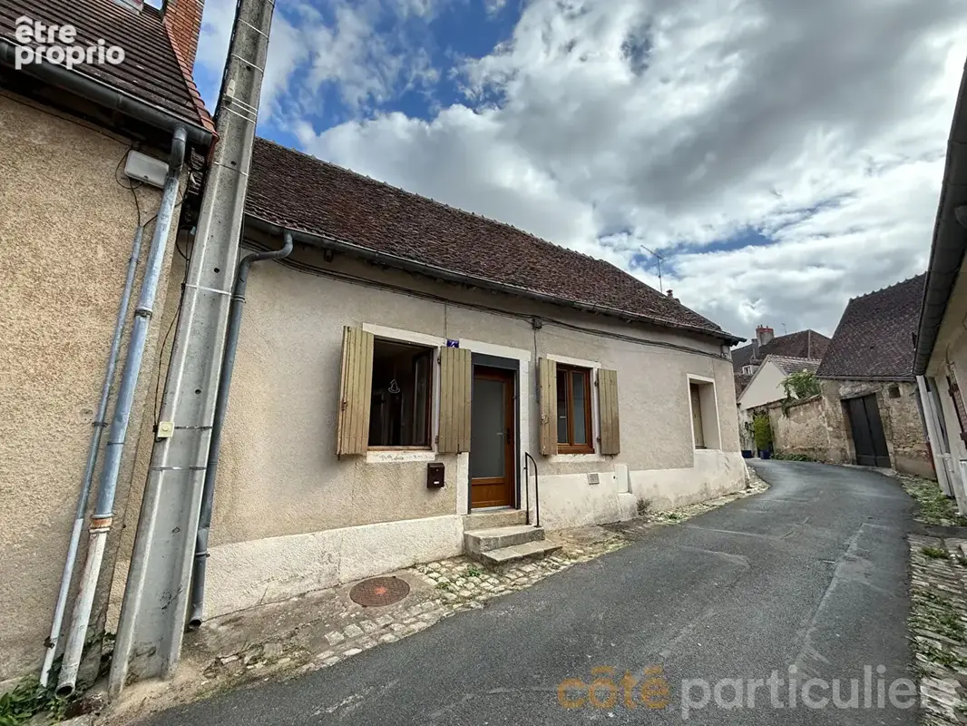 Maison à SAINT-AMAND-MONTROND