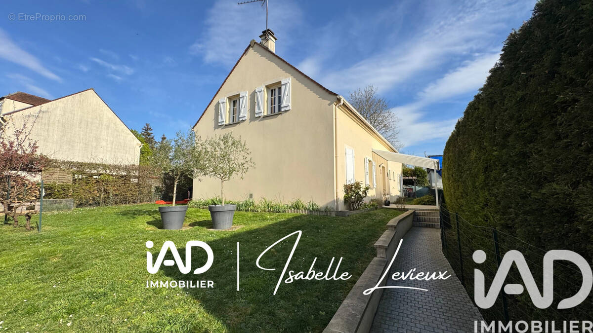 Photo 1 - Maison à SAINT-CYR-EN-ARTHIES