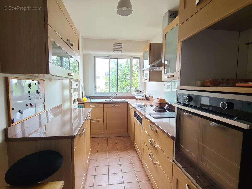 Appartement à RUEIL-MALMAISON