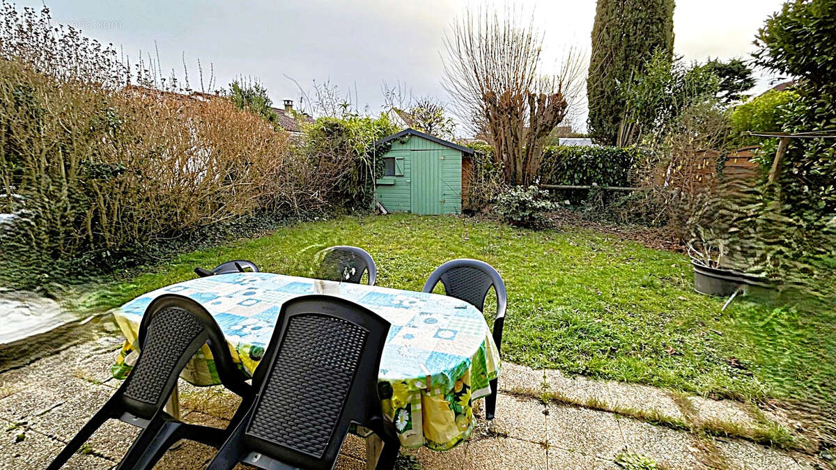 Maison à SAINT-LEU-LA-FORET