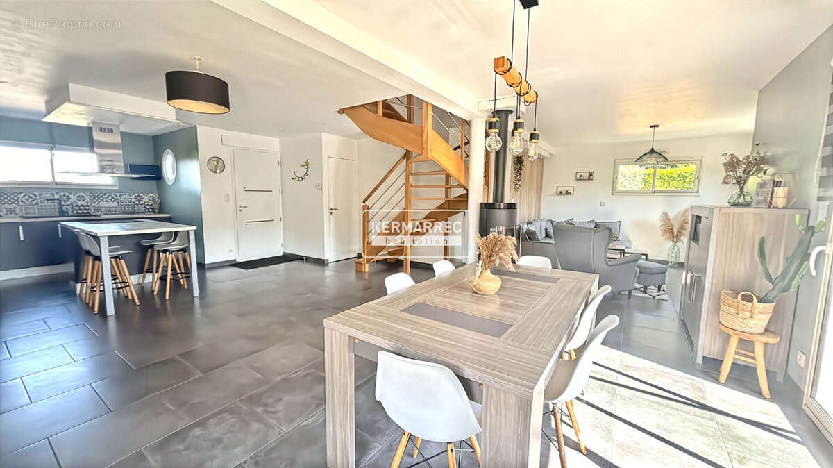 A VENDRE Maison La Chapelle Erbree 6 pièce(s) 124 m2 - 277 000  HAI - photo 3