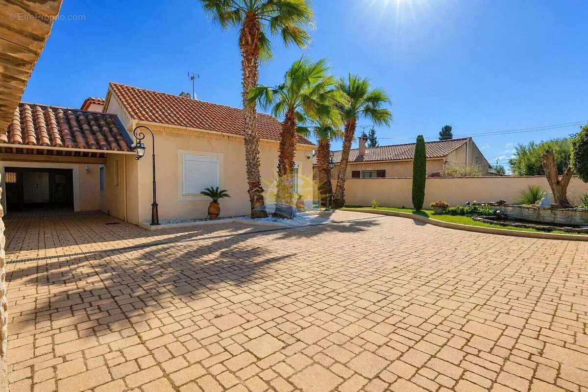 Maison à MARTIGUES