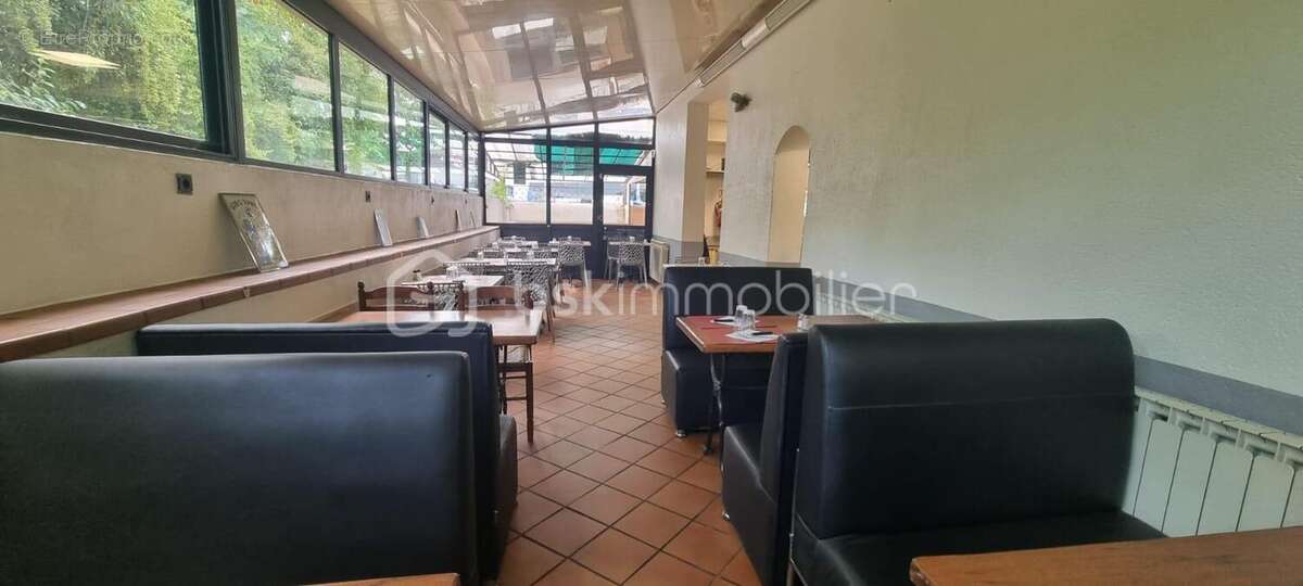 À CÉDER – Restaurant emblématique – 140 couverts – Face à la gare SNCF de Manosque - photo 4