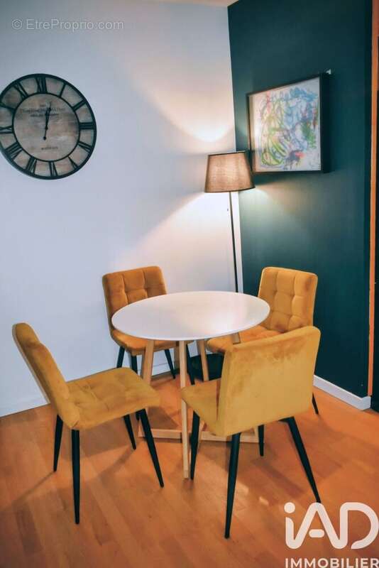 Photo 2 - Appartement à CHOISY-LE-ROI