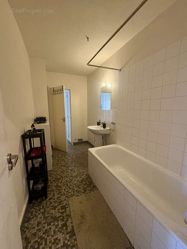 Appartement 63 m² à Paris-12e  - photo 7