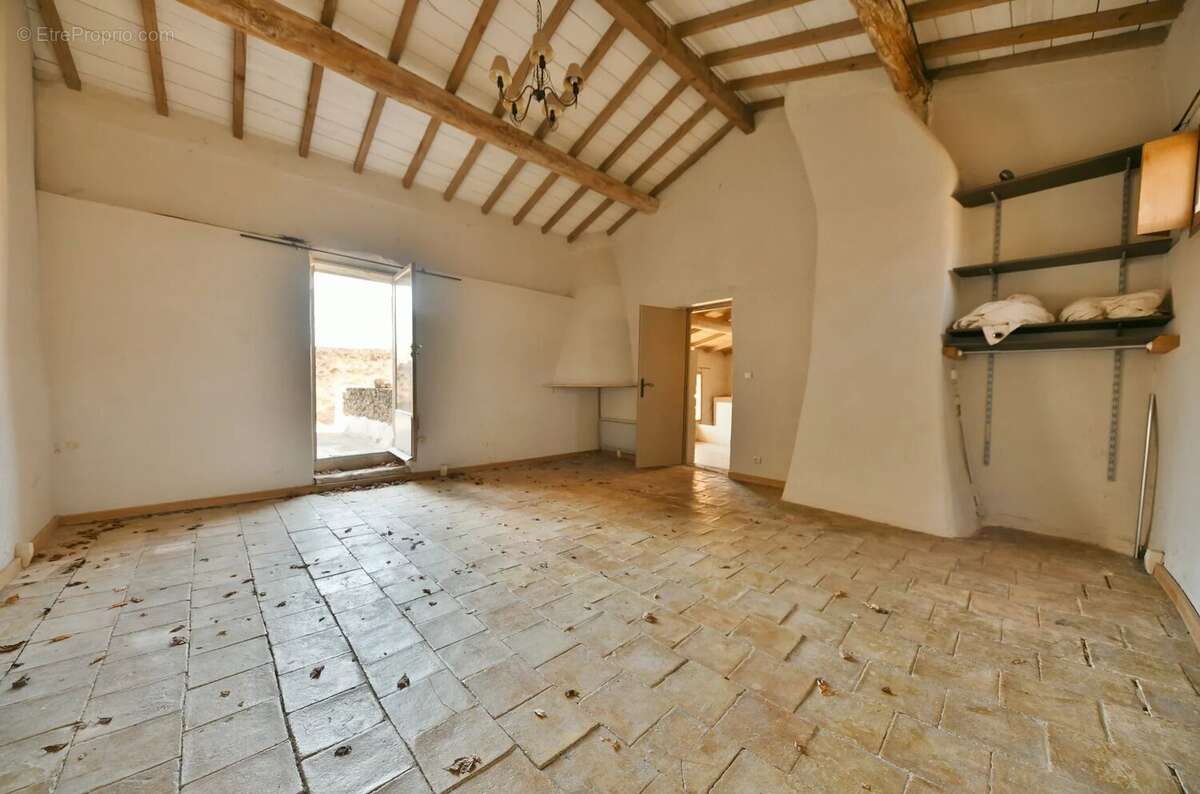 Maison à UZES