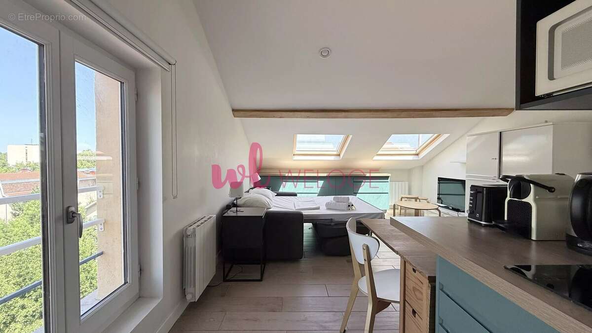 Appartement à LYON-8E
