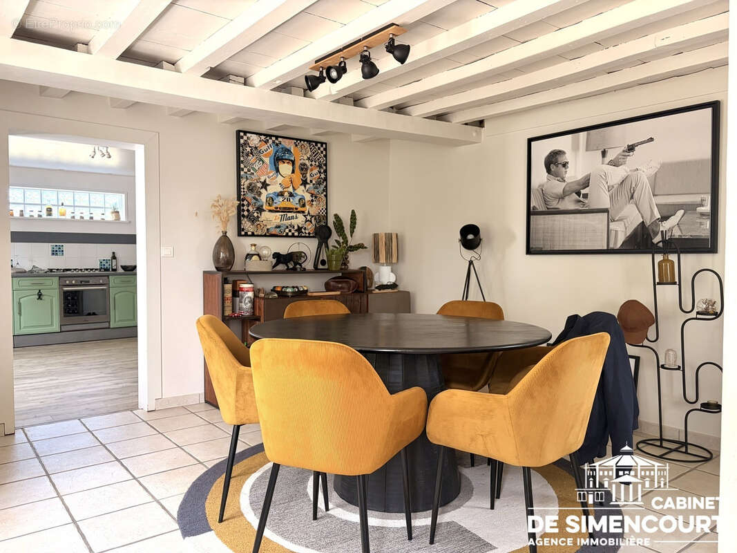 Maison à NAMPS-MAISNIL