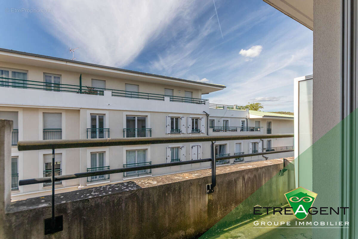 Appartement à MANTES-LA-JOLIE