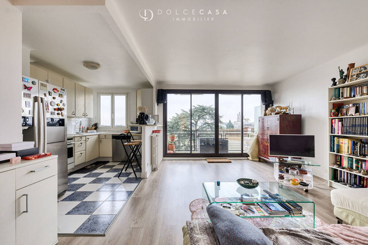 Appartement à NOGENT-SUR-MARNE