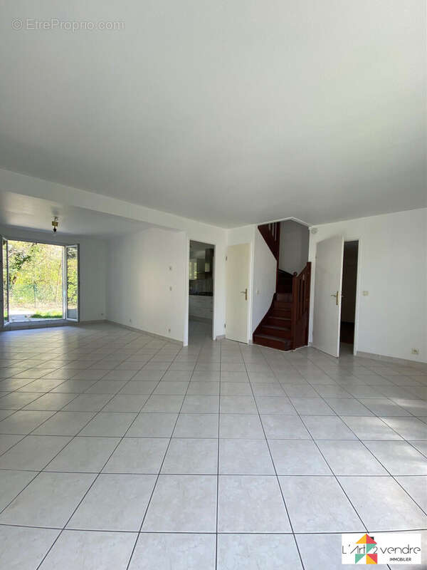 Maison à RIS-ORANGIS