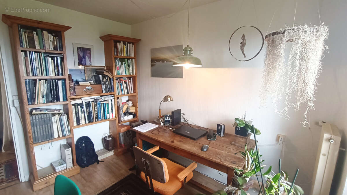 Maison à BAS-EN-BASSET