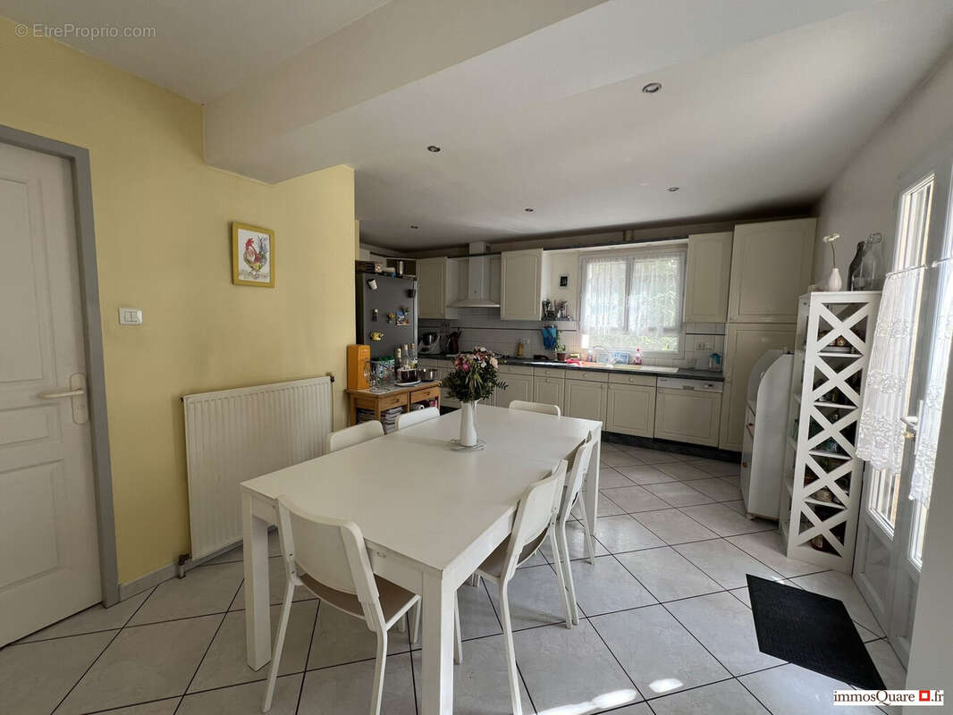 Maison à VILLARD-BONNOT