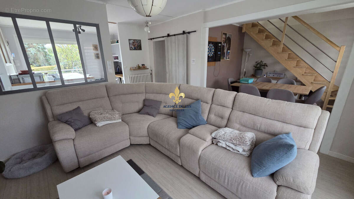 Maison à VILLERS-SOUS-SAINT-LEU