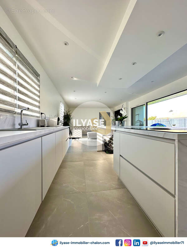Maison 4 pièces 130 m2  3 ch dont 1 suite parentale  piscine - photo 13