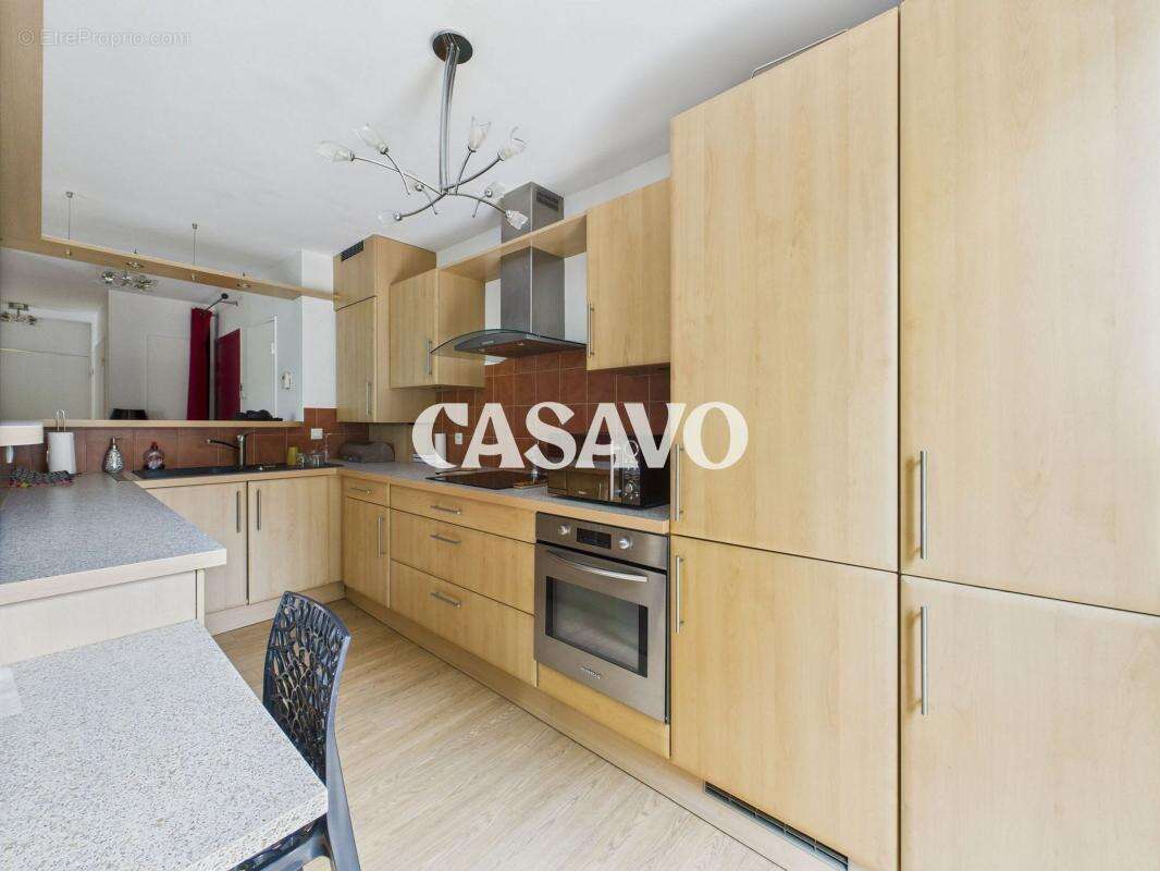 Appartement à DECINES-CHARPIEU