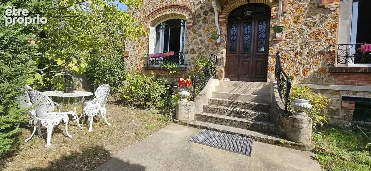Maison 9 pièces 197 m² à vendre à Eaubonne (95600) - photo 2