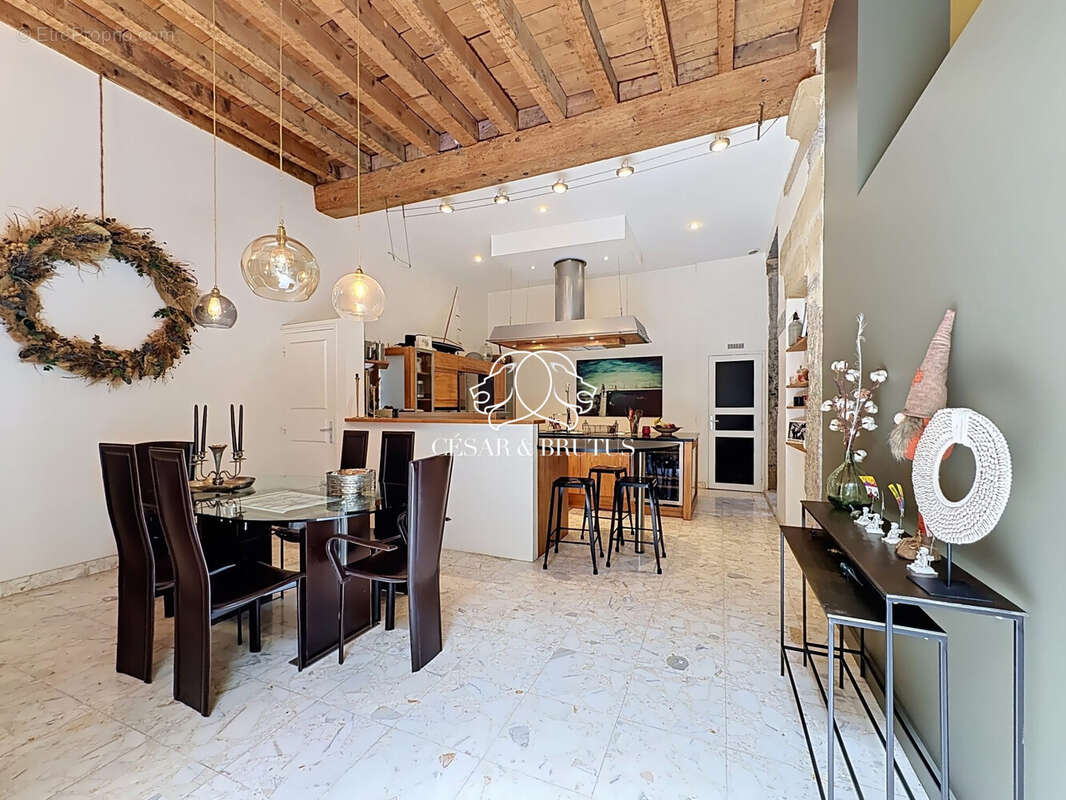 Appartement à LYON-1E