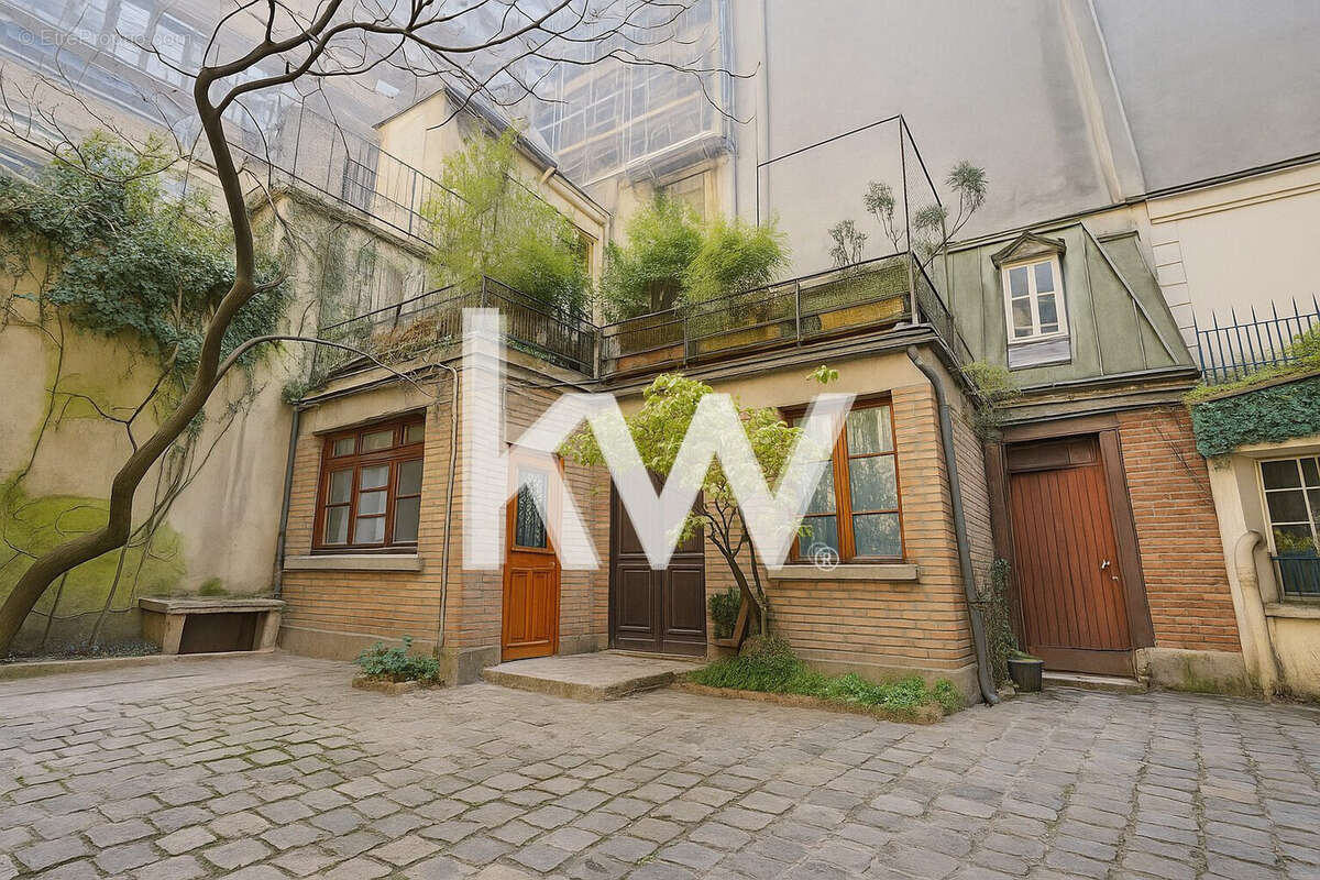Maison à PARIS-5E