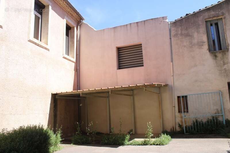 Appartement à LUNEL