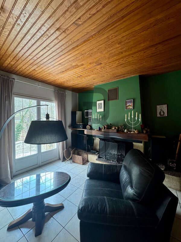 Maison à AXAT